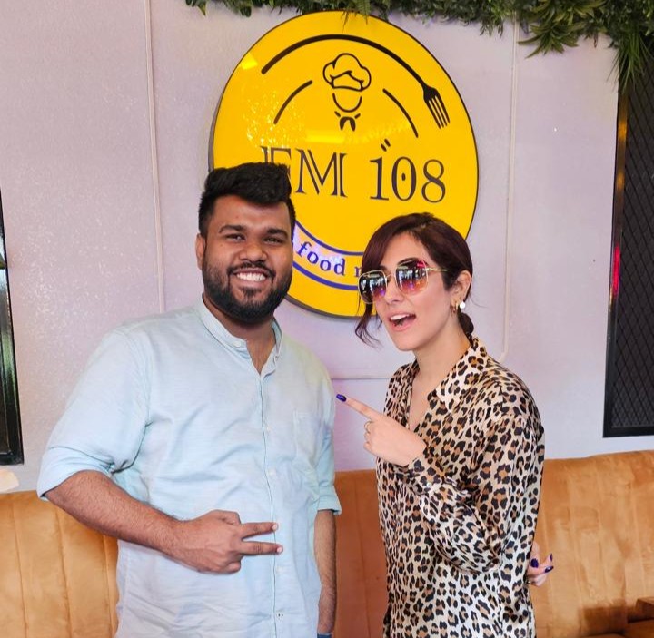 Artist liaison done right — pre-show with Jonita Gandhi