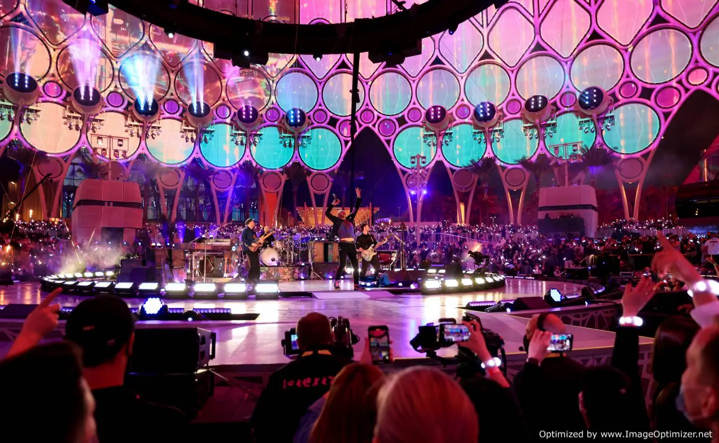 Al Wasl Plaza — Live Shows — Expo City Dubai